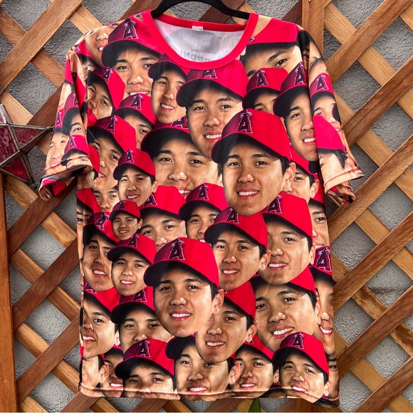 Shohei Ohtani  shirt - Picture 1 of 8